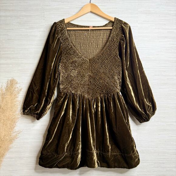 Free People mini dress velvet smocked pleated boho cocktail party Small - Picture 4 of 10